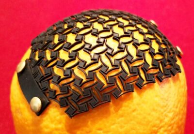 Auxetic metamaterial structure